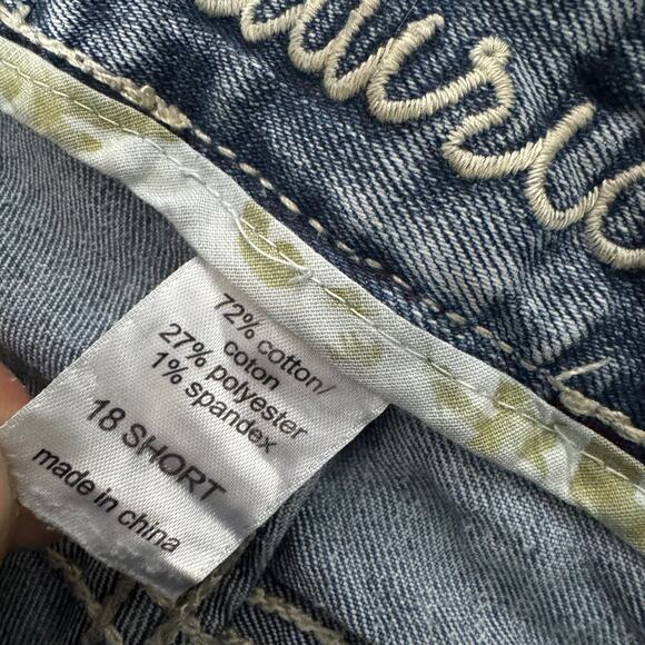 Maurices Blue Bootcut Jeans - Size: 18 Short - Picture 4 of 9